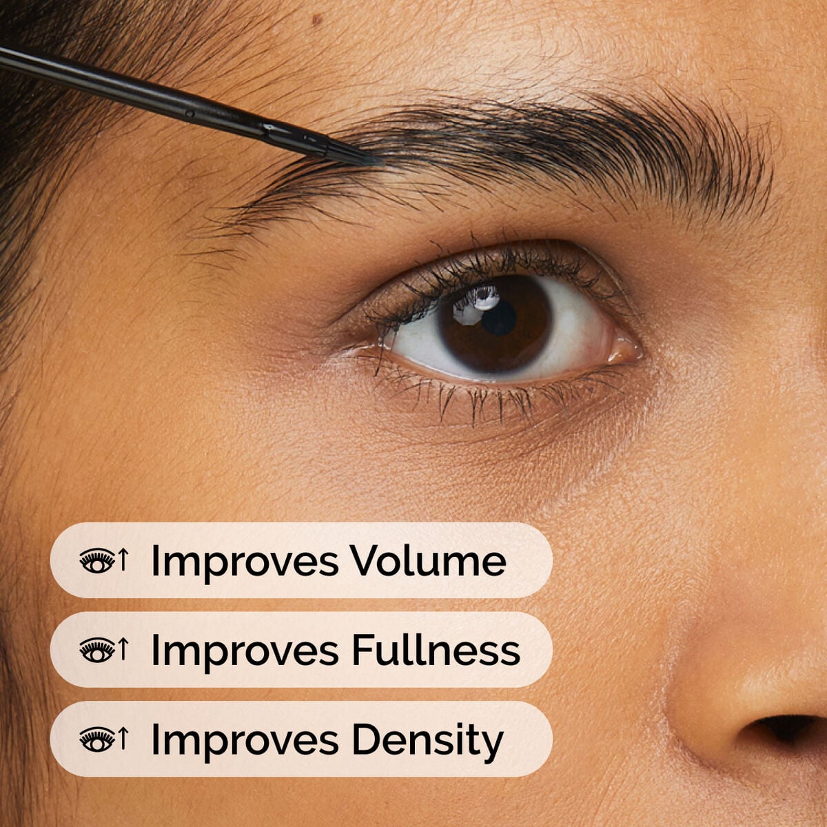 multi-peptide-lash-and-brow-serum-w4 ord-multi-peptide-lash-brow-model-application-with-benefits.jpg